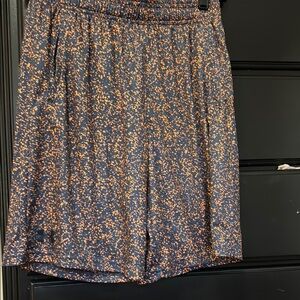 Under Armour Kids Shorts - Blue and Orange. Like New and with Pockets.